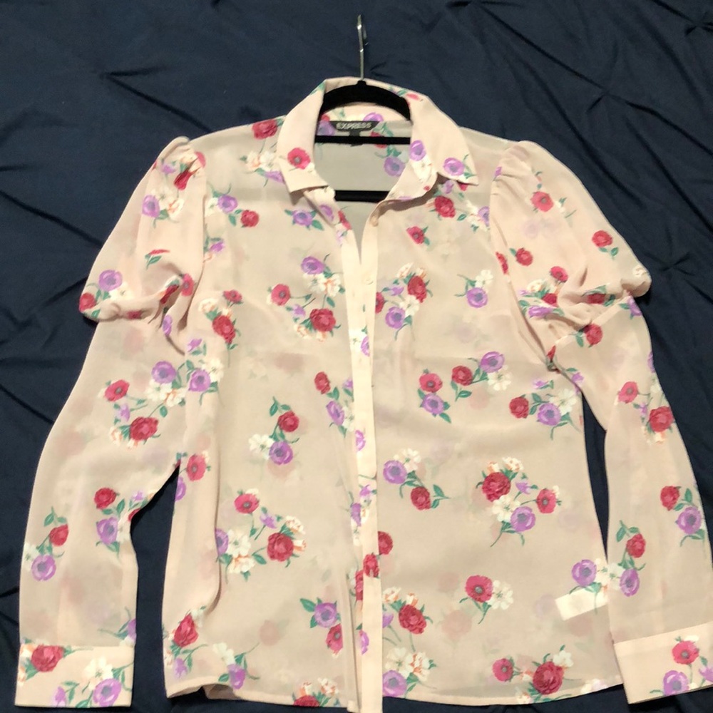 Express Puff Sleeve Floral Button Down (size xs)